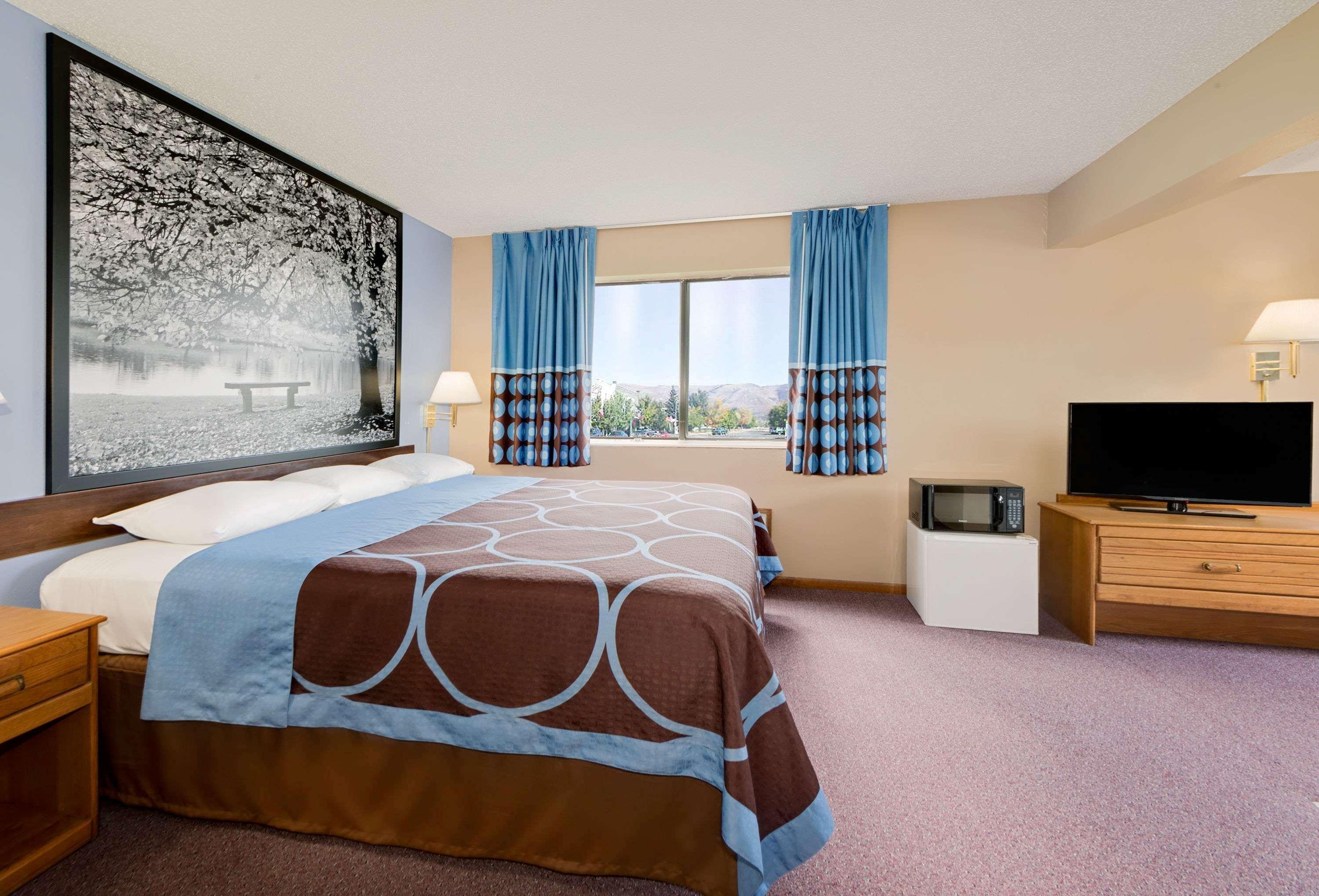 Super 8 By Wyndham Chariton Hotel Luaran gambar