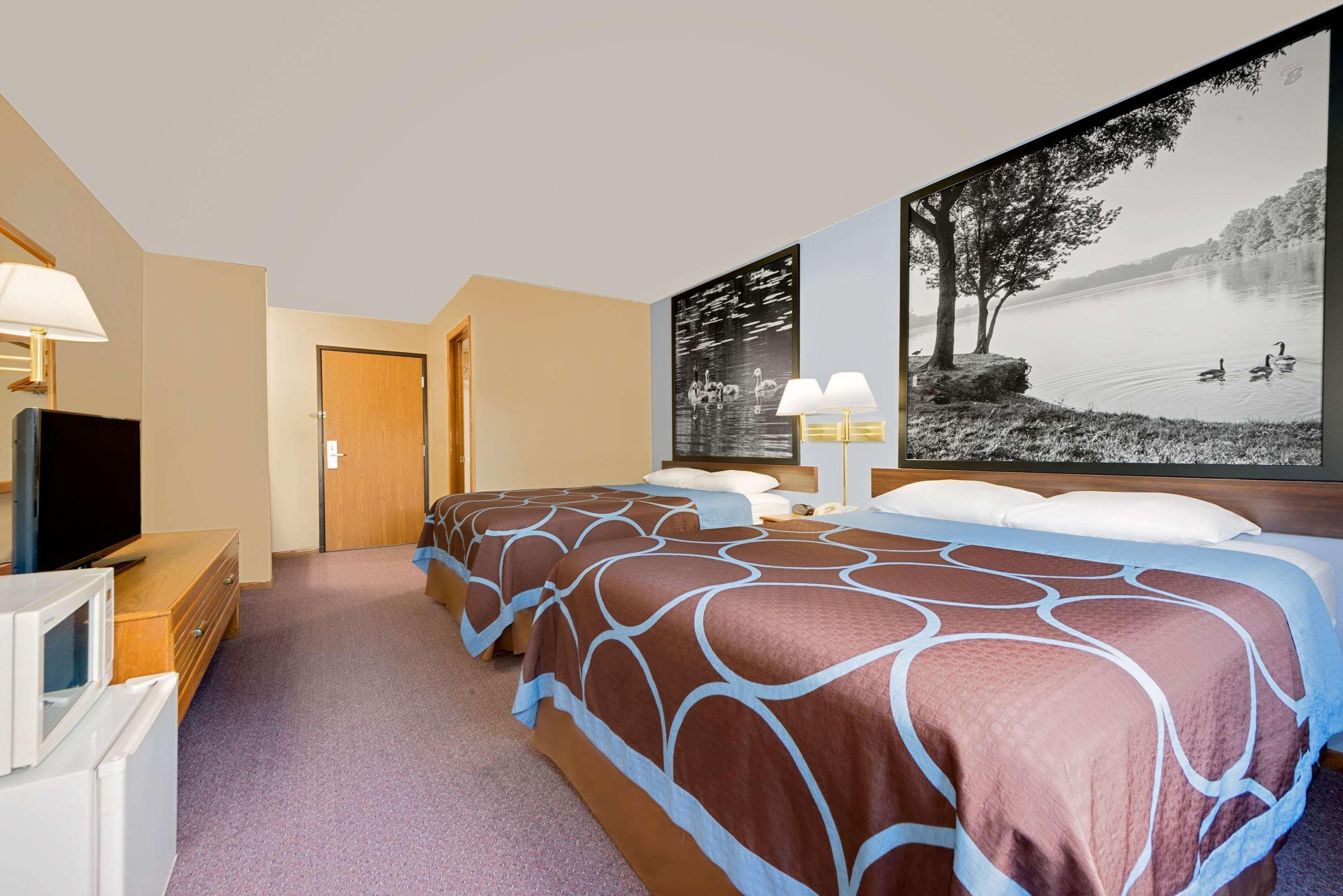 Super 8 By Wyndham Chariton Hotel Luaran gambar